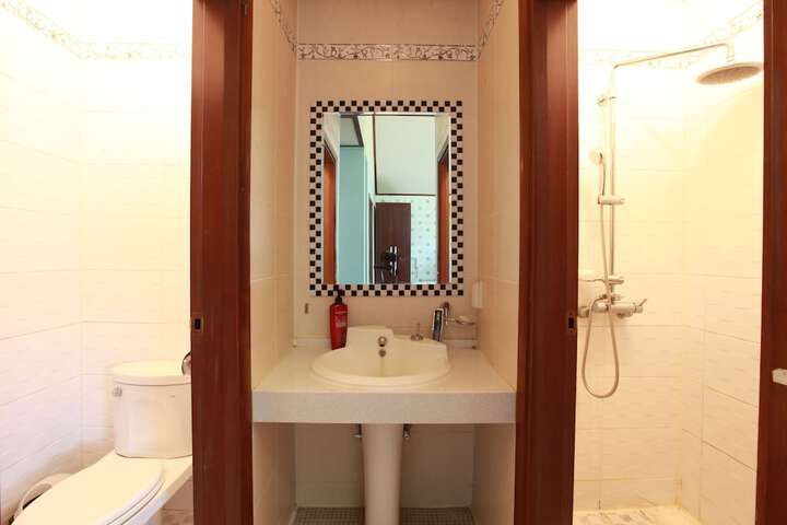 Clean Restrooms