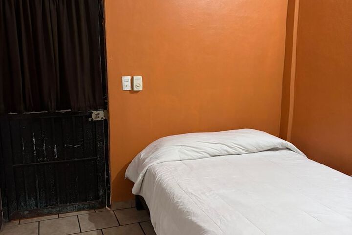 Room 29 of 70