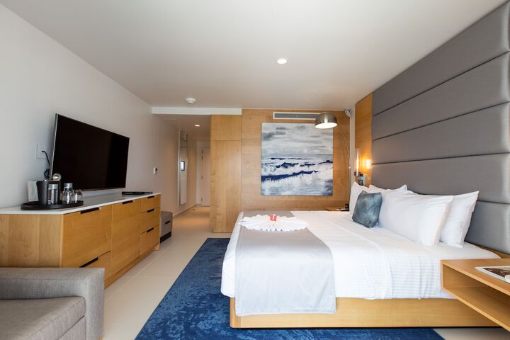 Room 19 of 100
