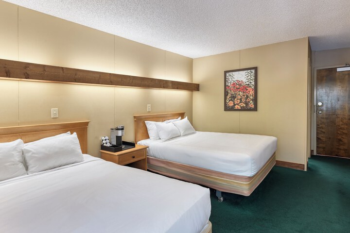 Room 3 of 15