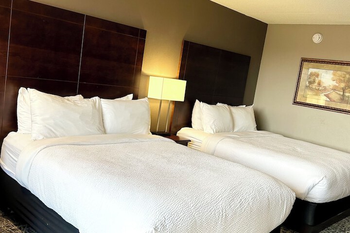 Room 50 of 100