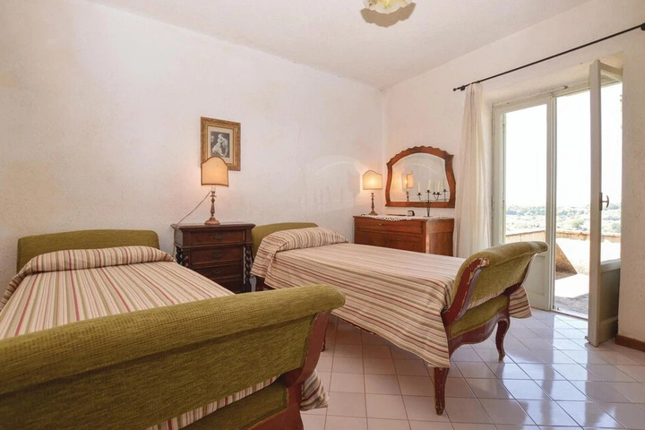 Room 3 of 19