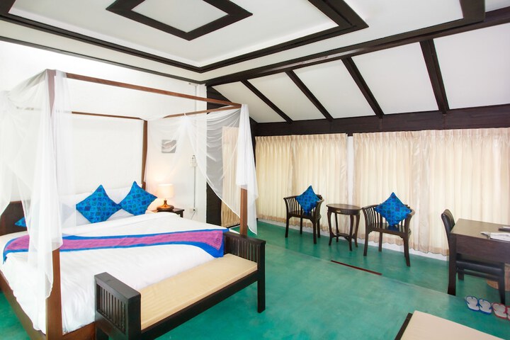 Room 4 of 35