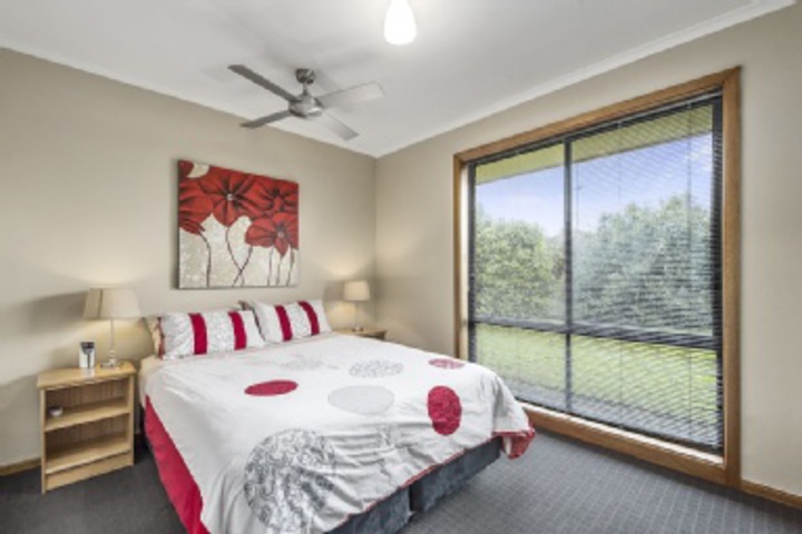 Room 35 of 120