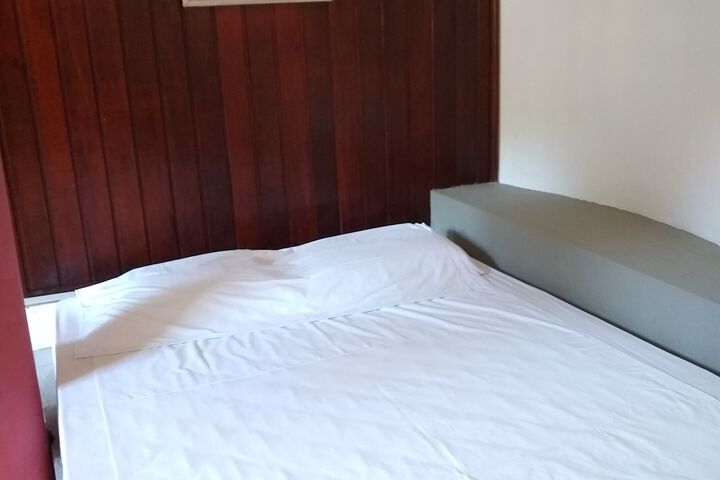 Room 45 of 70