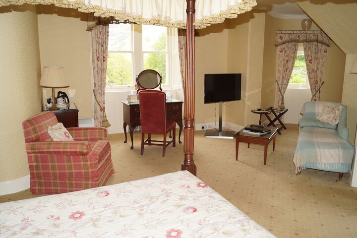 Room 8 of 46