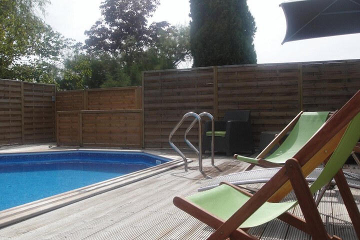 Pool 31 of 56
