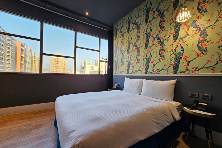 Room 7 of 49