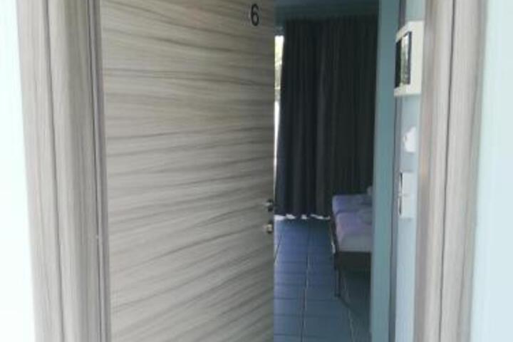 Lagounaris Beach Hotel