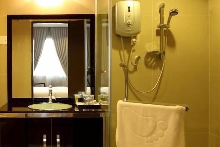 Bath Interior
