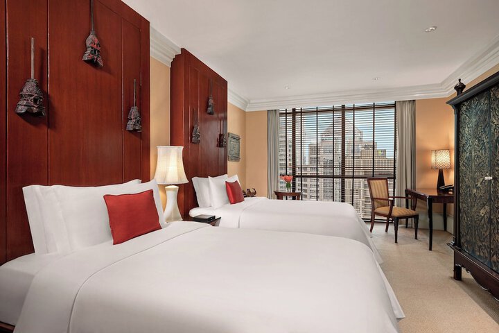 Room 56 of 96