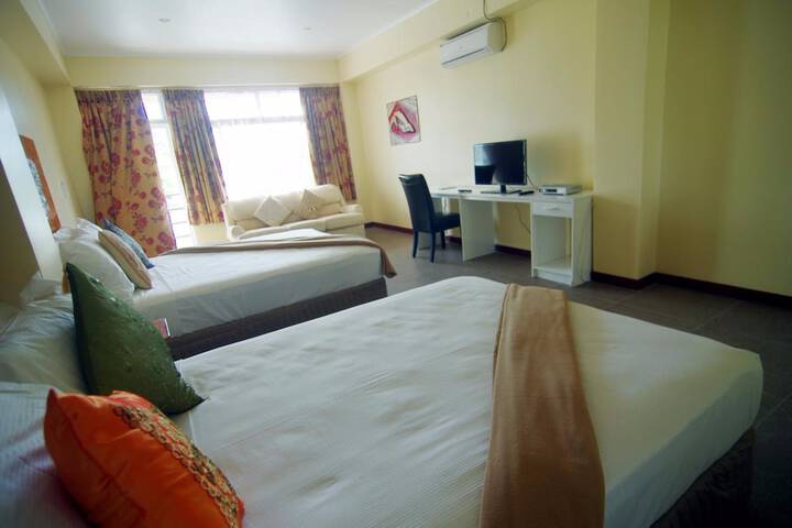 Room 5 of 29