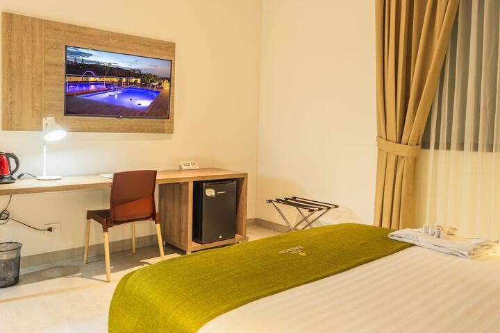 Room 20 of 49