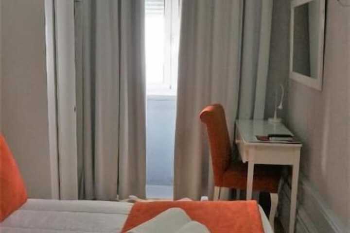 Room 12 of 59
