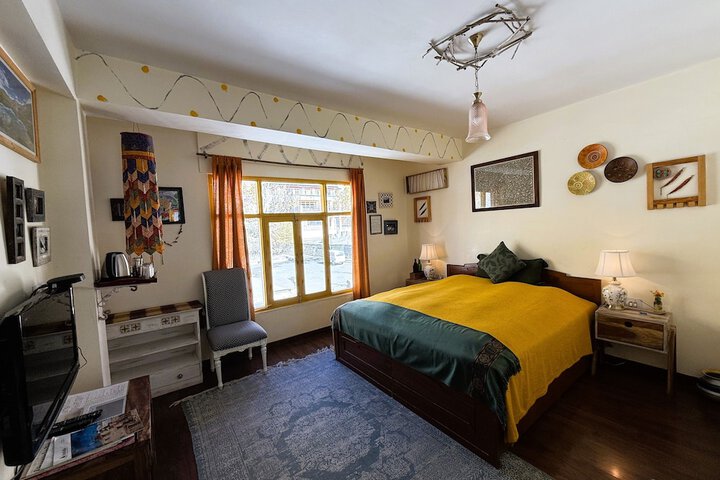 Room 13 of 63