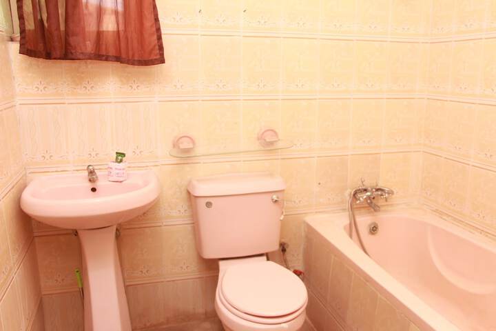 Room 6 of 21