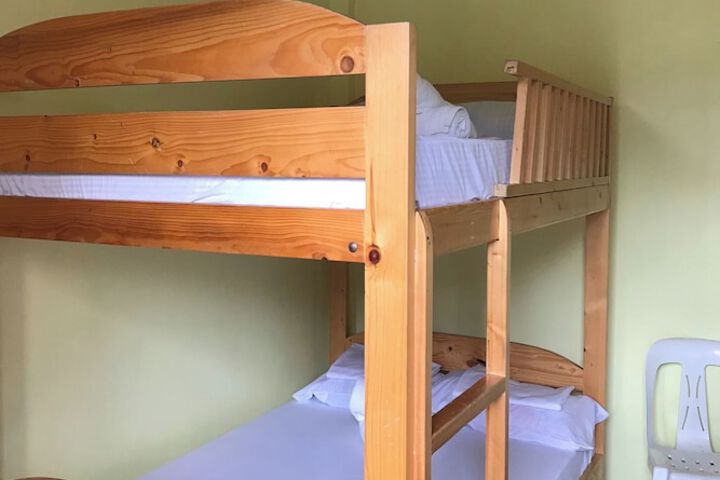 Room 5 of 27