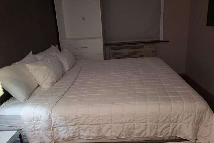 Room 3 of 24