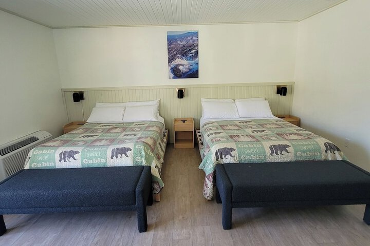 Room 33 of 66