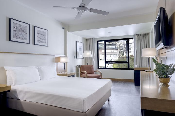 Room 14 of 39