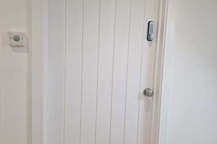Room 96 of 104