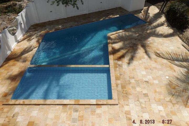 Hotel with Pool