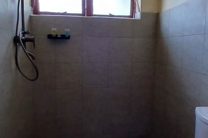 Room 43 of 97