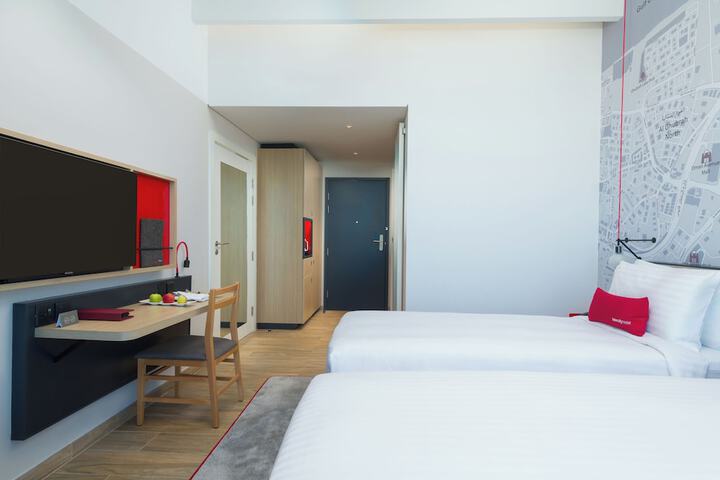 Room 11 of 67
