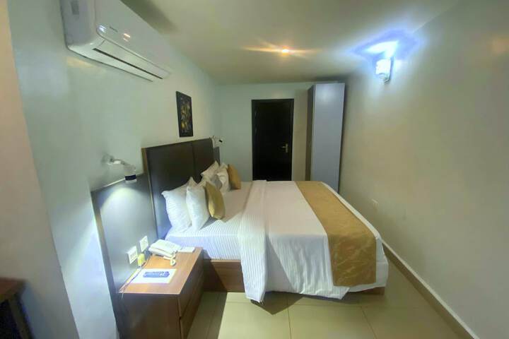 Room 7 of 21