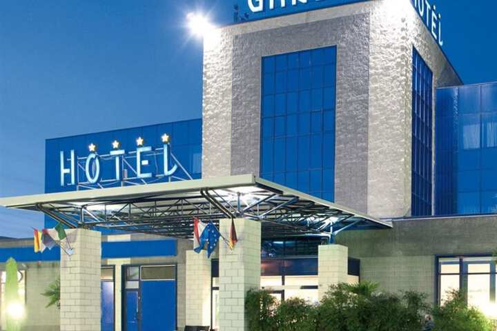 Hotel 60 of 63