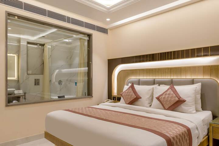 Room 35 of 75
