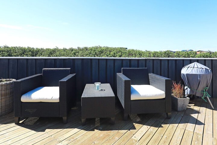 Terrace/Patio 17 of 30