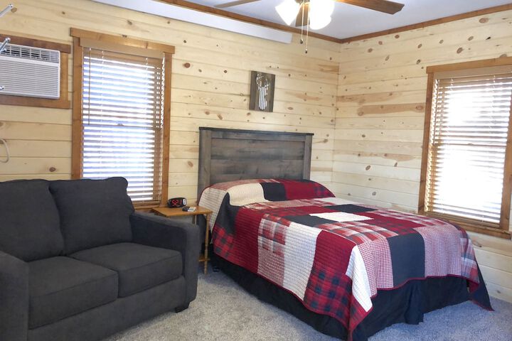 Room 12 of 259