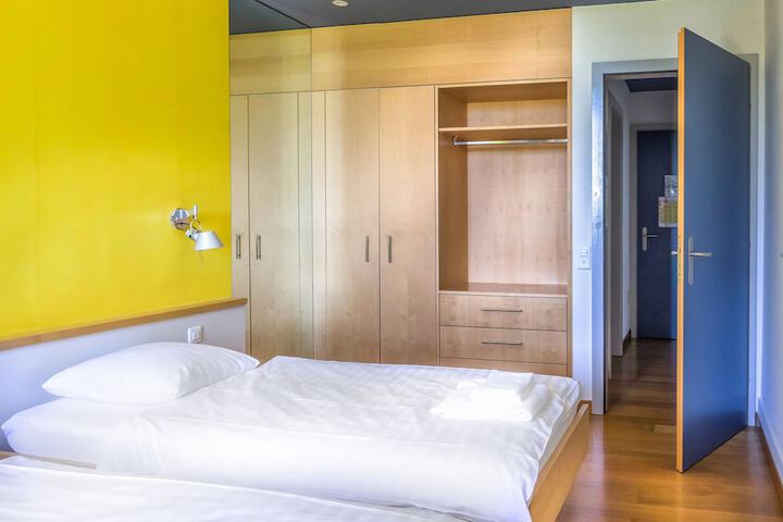 Room 8 of 59