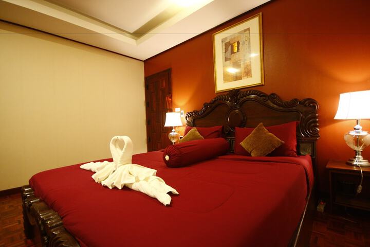 Room 5 of 52