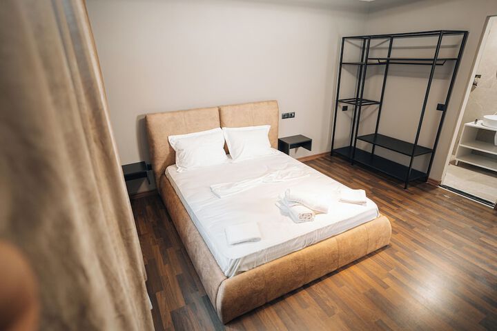 Room 34 of 50