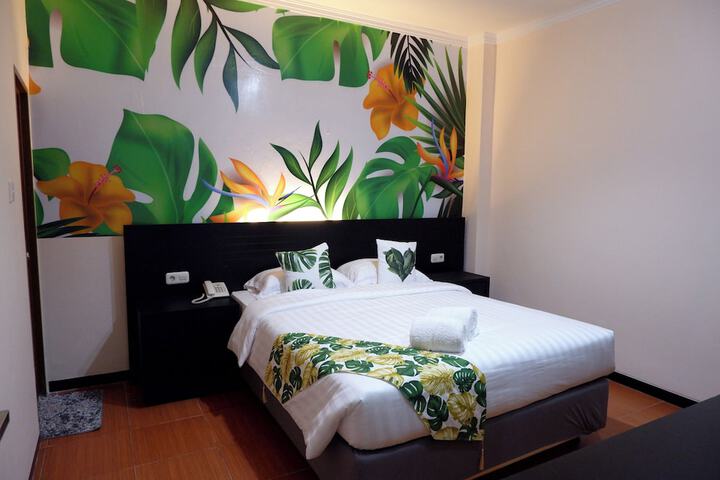 Room 3 of 21