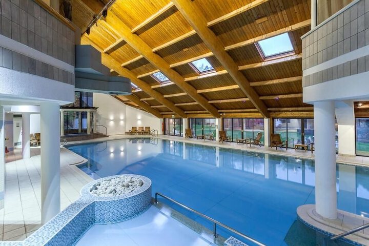 Pool 26 of 49