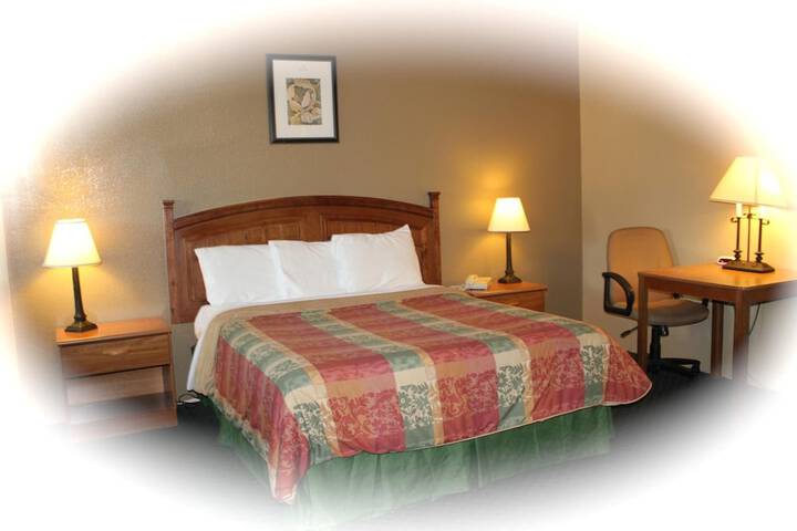 Room 15 of 40