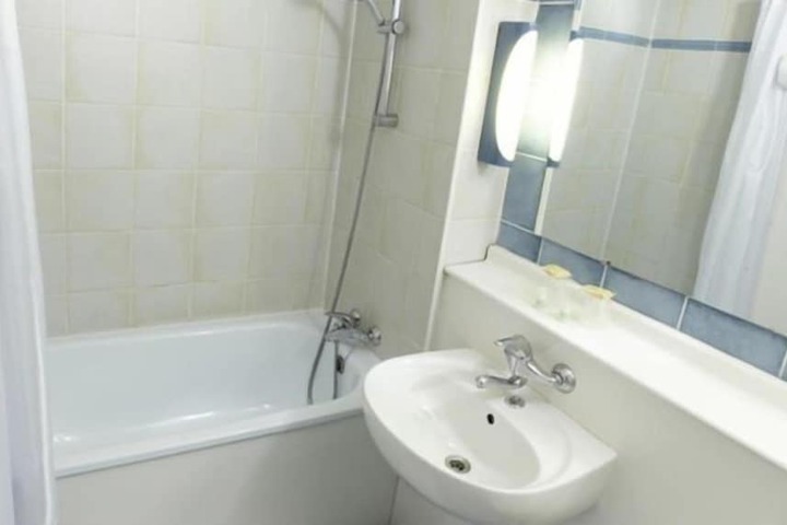 Clean Restrooms