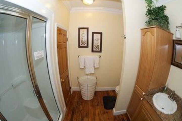 Room 5 of 39