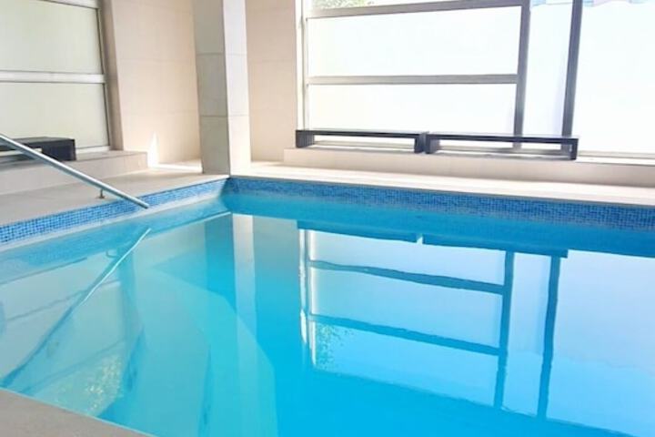Pool 50 of 87