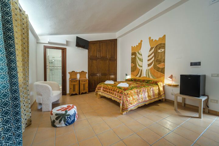 Room 14 of 56