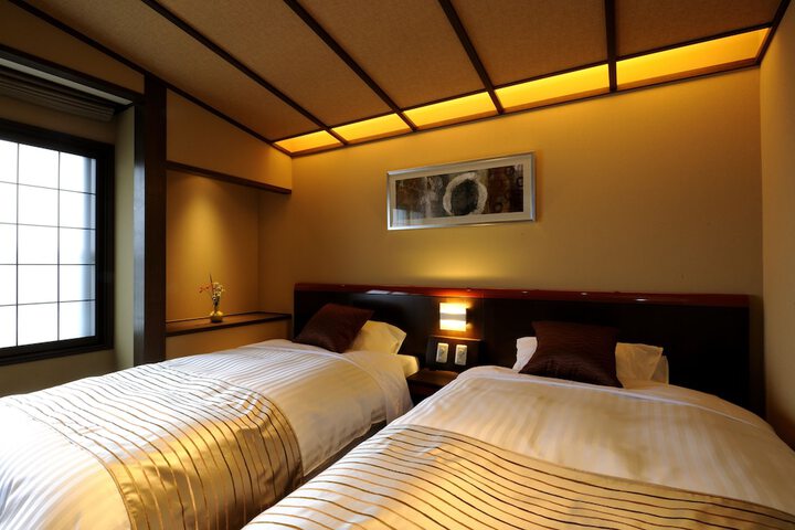Room 12 of 57