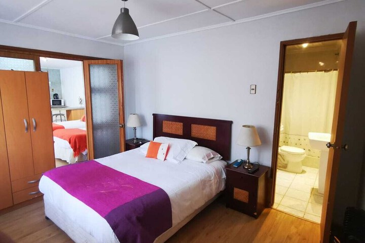 Room 6 of 31