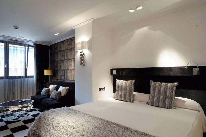 Room 15 of 55