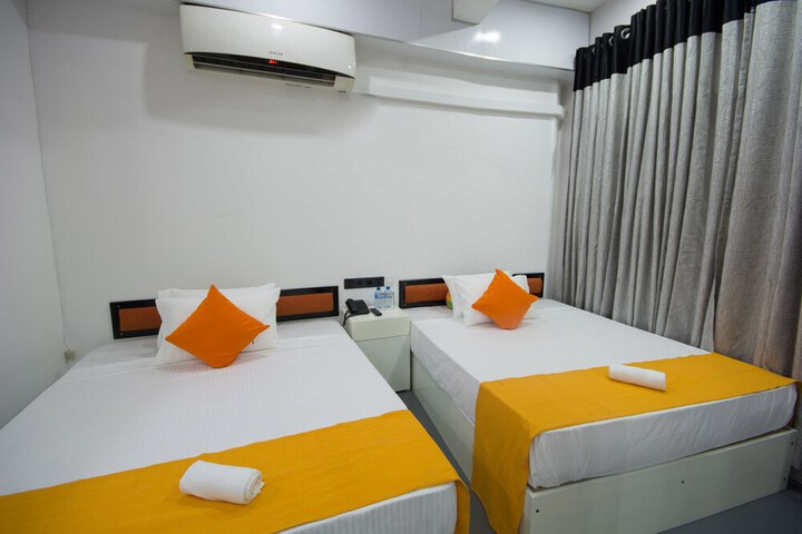Room 13 of 47