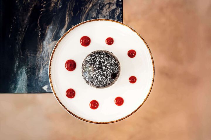 Dining 45 of 60