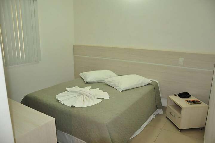 Room 5 of 42