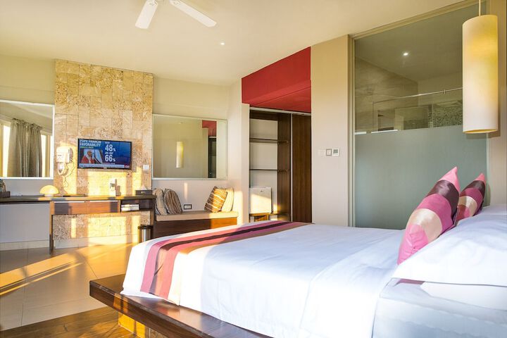 Room 9 of 57